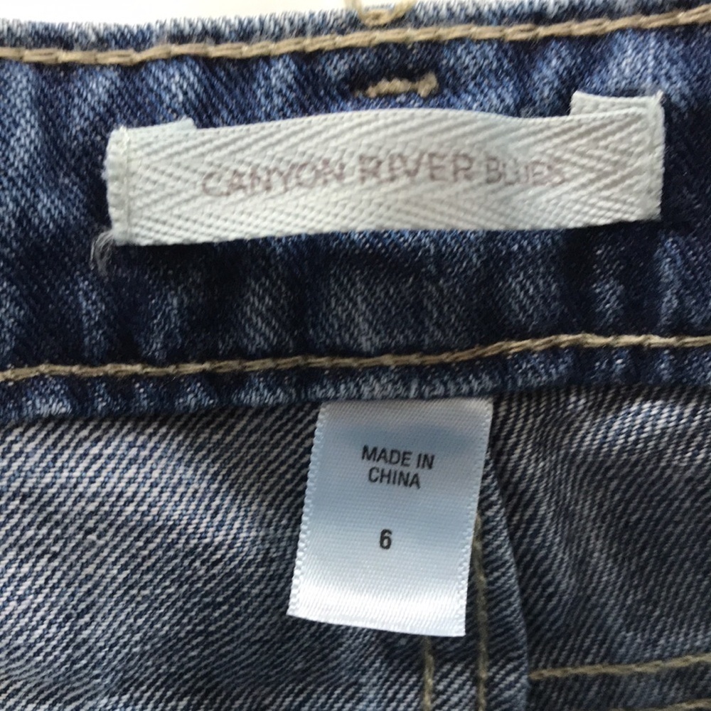CANYON RIVER BLUES—MISSY BOYFRIEND JEAN MEDIUM WASH—Rose of Sharon—Sz 6—NWT - Picture 3 of 14